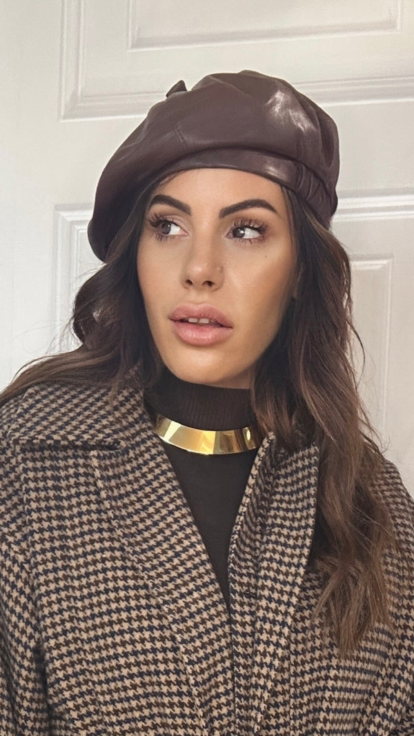 Basco in ecopelle marrone